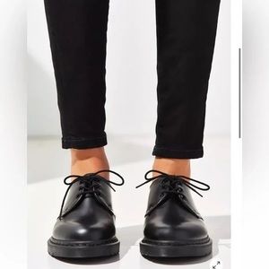 Dr. Martens 1461 Mono Smooth Leather Oxford